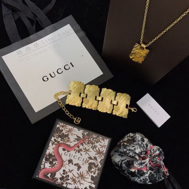 GUCCi飾品 專櫃同款複刻 古馳金色手鏈 Gucci項鏈手鏈套裝  zgbq1145